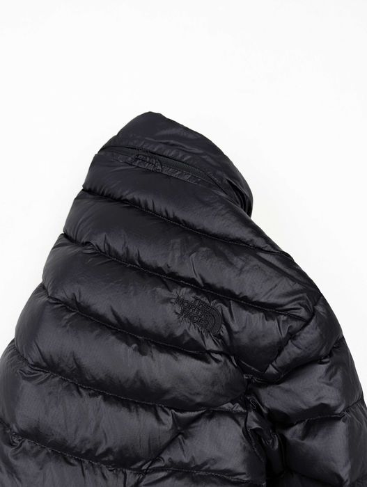 The North Face czarna kurtka płaszcz puchowy M logo