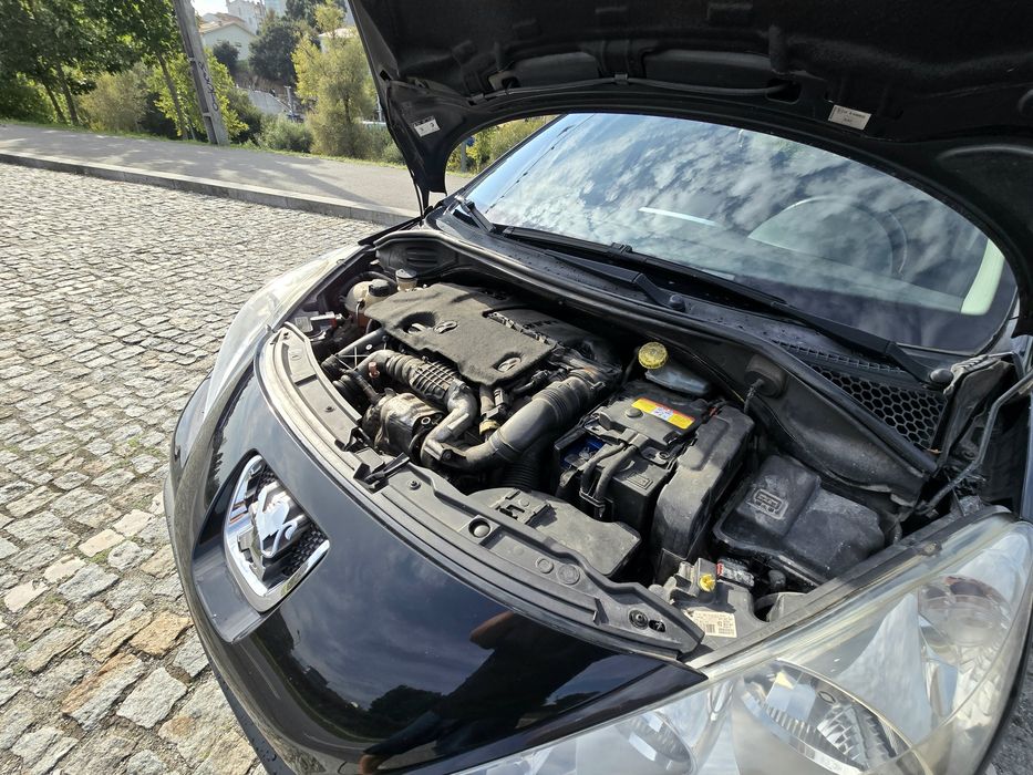 Peugeot 207 1.6hdi 5 lugares
