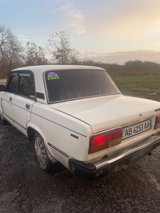 Продам ваз 2107.