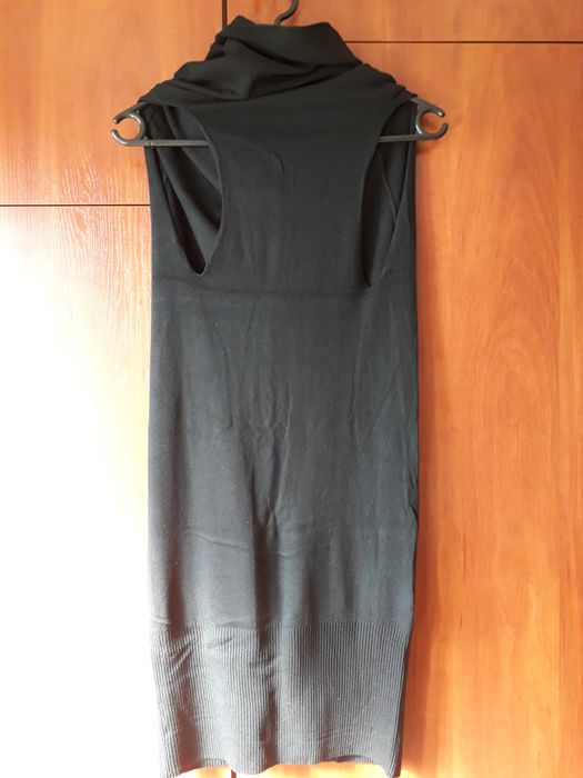 Sukienka jesień-zima. Oryginalny fason.