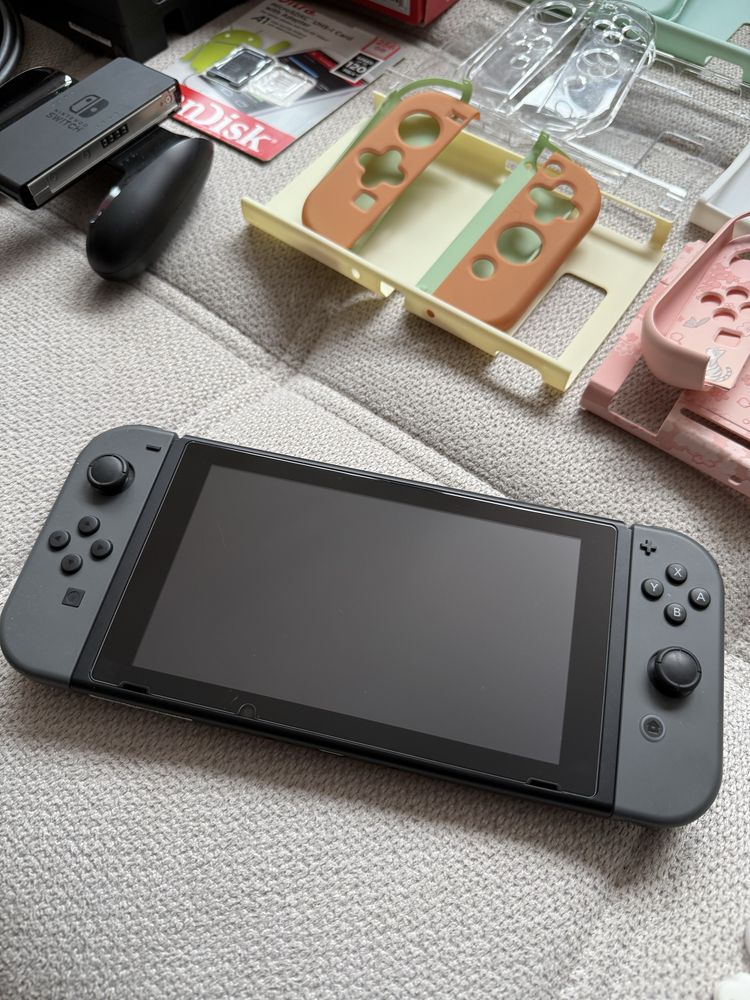 Nintendo Switch zestaw z akcesoriami