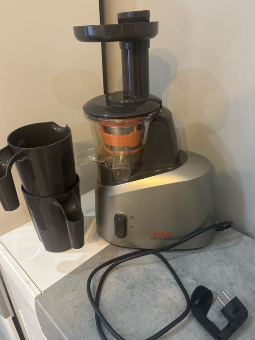 Wyciakarka wolnoobrotowa