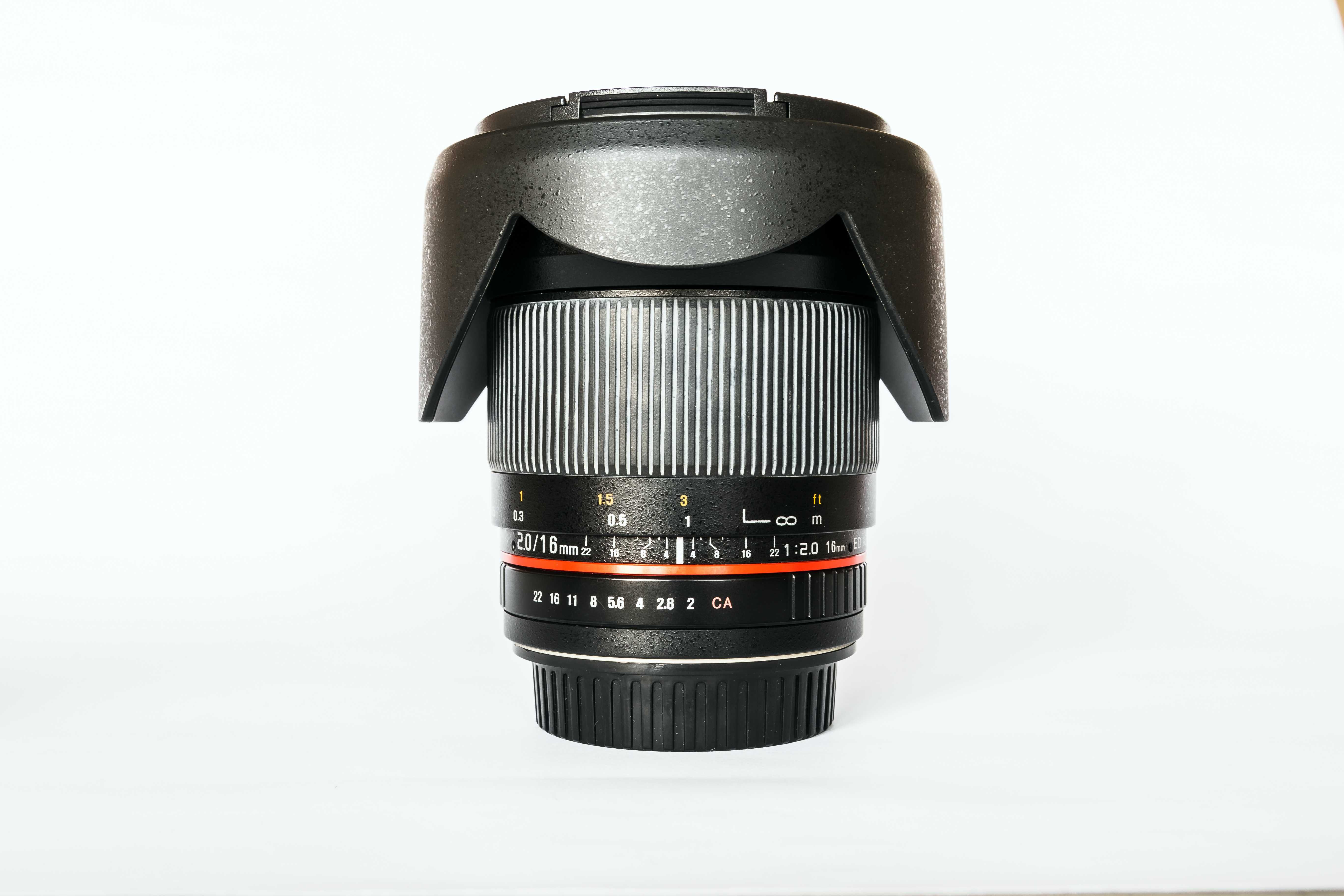 Samyang 16mm f2 UMC