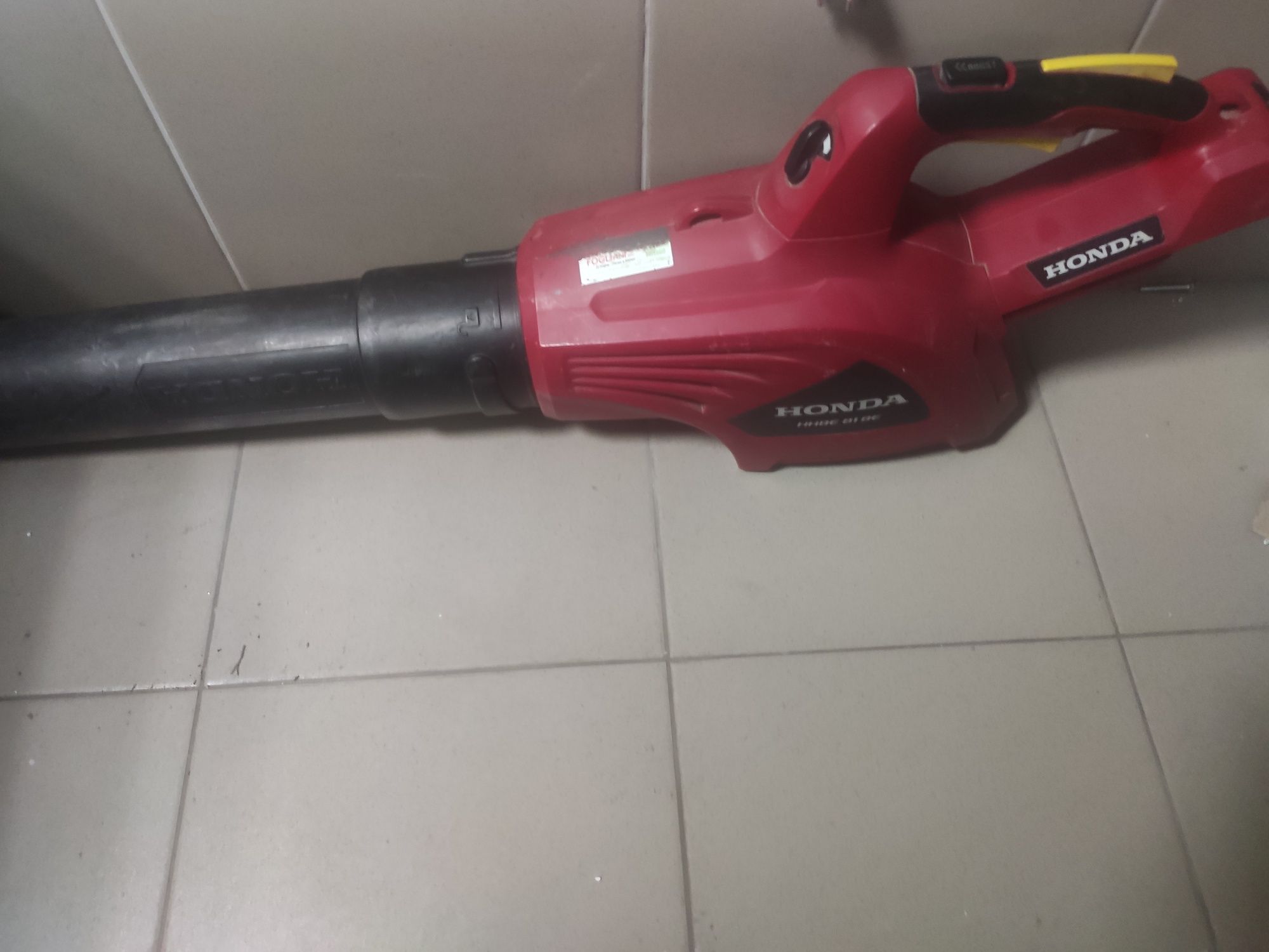Садовый пылесос Honda HHBE 81