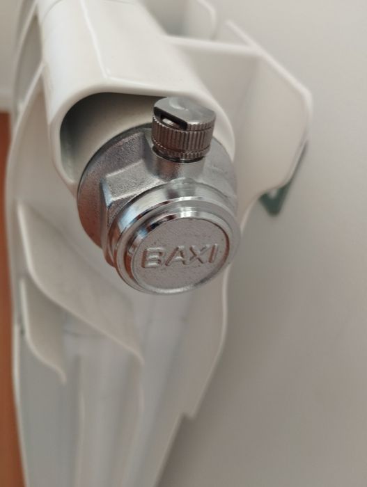 Radiadores Baxi mistral 70 com acessórios - Roca - aquecimento central