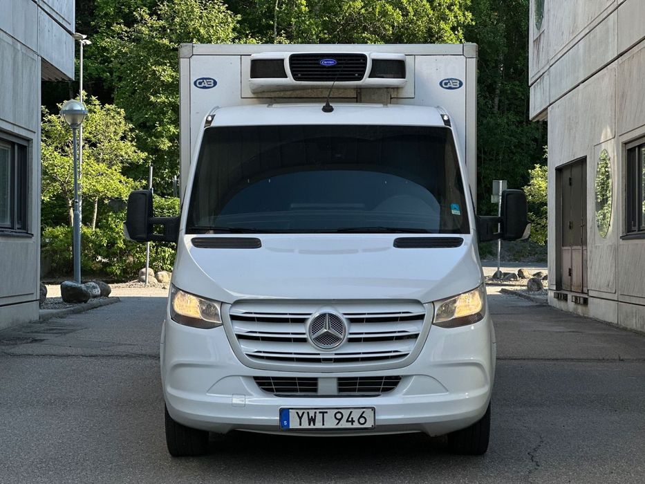 Mercedes-Benz Sprinter  Ładny bezwypadkowy kontener chłodnią webasto
