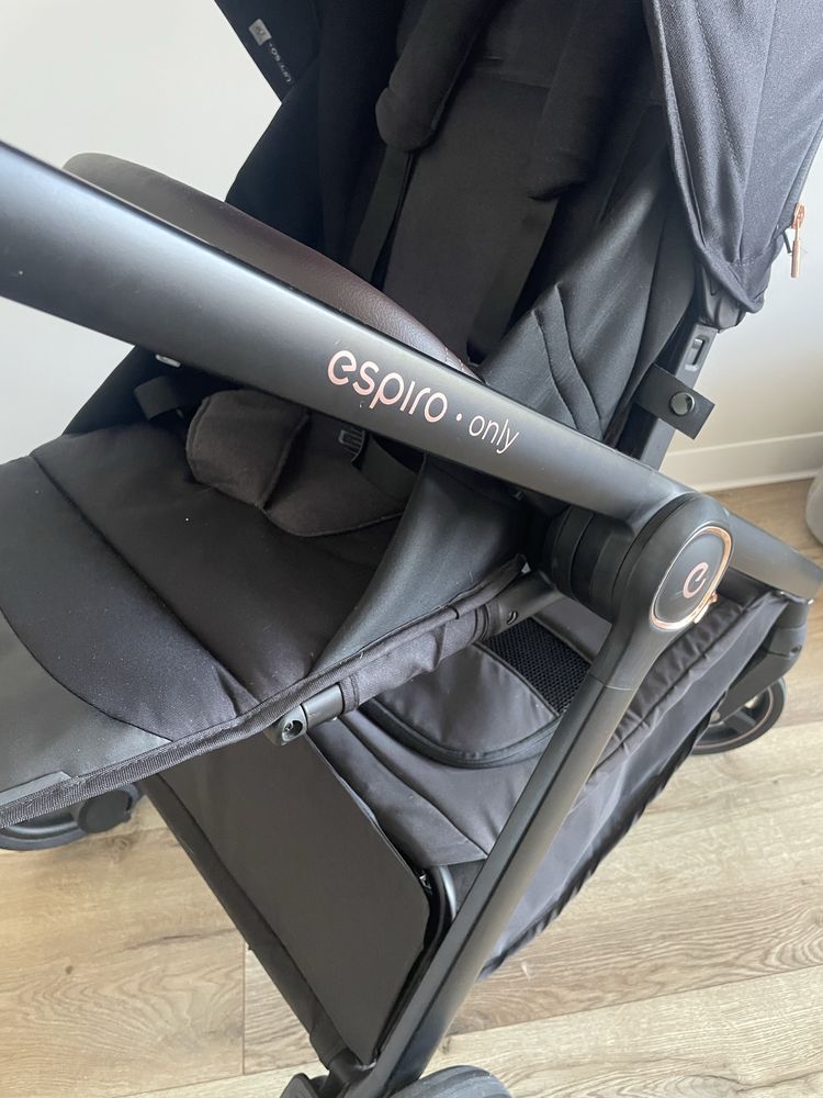 Espiro  Only  2023 wozek spacerowy i gondola  2w1