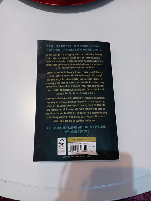 Livro  -  Verity  * Colleen Hoover * Edição em língua Inglesa