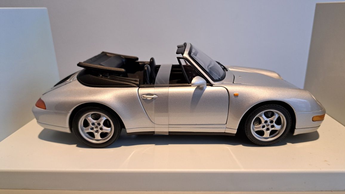 Miniatura Automóve PORSCHE 993 CABRIO 1/18