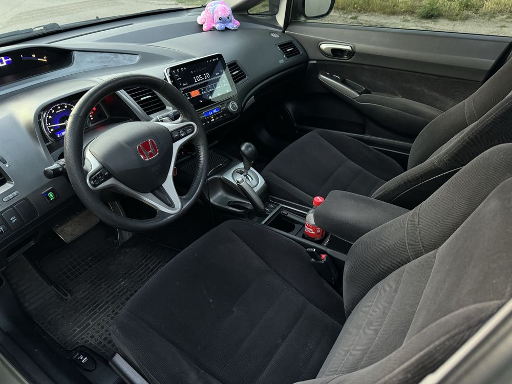 Продам Honda Civic 4d