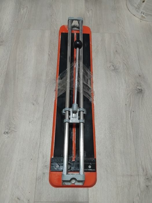 Плиткоріз ручний 60см.