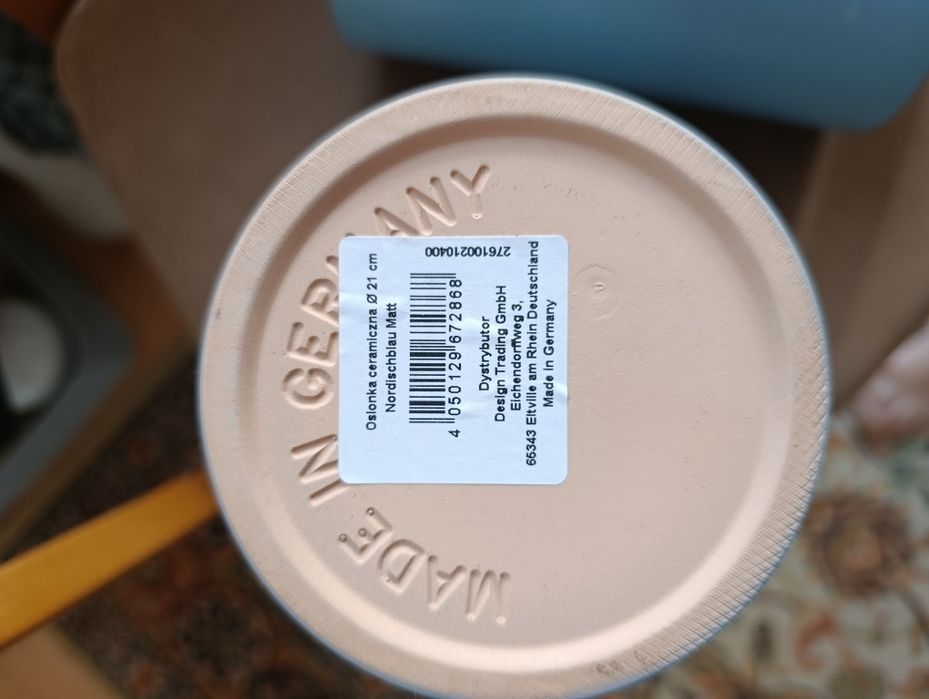 Dwie ceramiczne osłonki