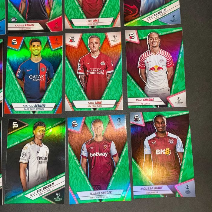 20 Cartas Uncommon Verdes Topps Superstars 2024
