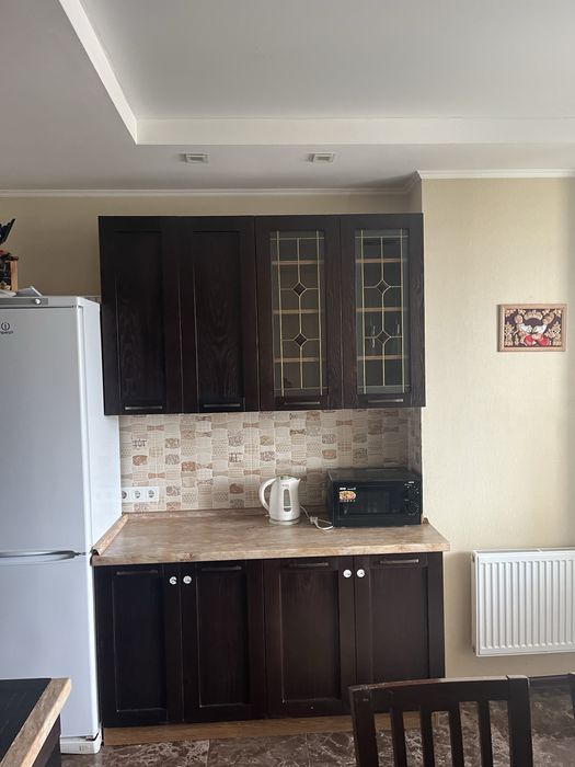 1-к квартира від власника, мебльована, по вулиці Феодосійській без %