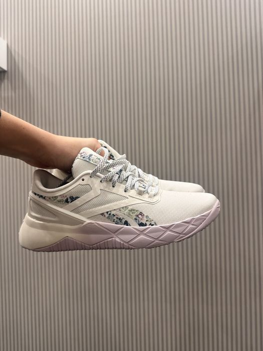 Кросівки Reebok для спортзалу - 39, нові
