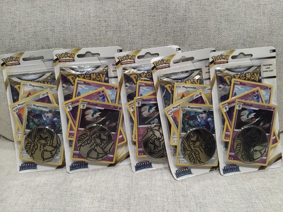 Blister Silver Tempest Pokémon
