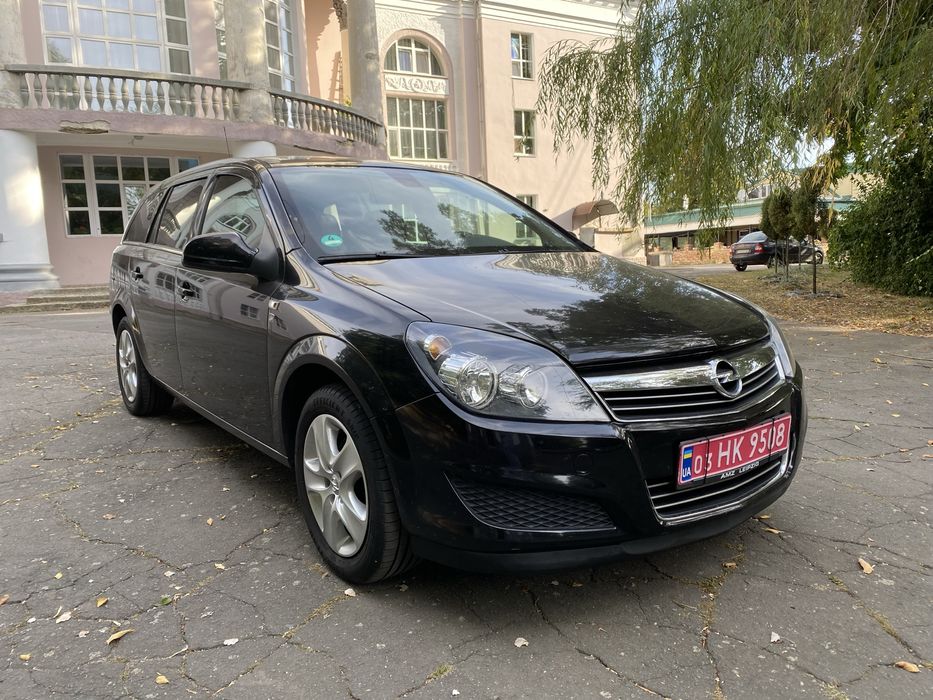 Продам OPEL ASTRA H 2010 рік