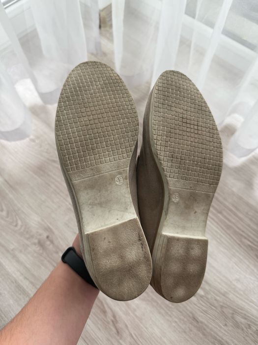 Buty sznurowane oksfordki derby damskie 39 pier one