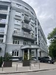 Офіс в БЦ, два входи, 17 окремих кабінетів, є мокрі точки, Печерська