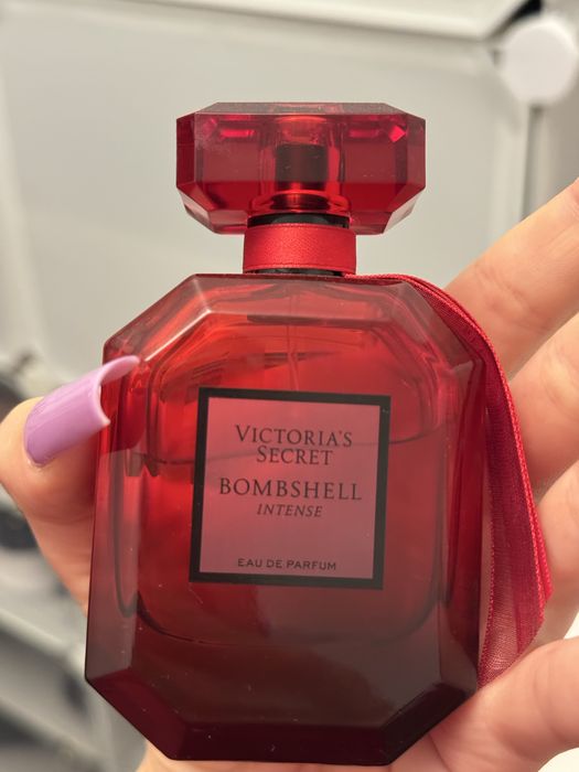 Oryginalne perfumy Victoria’s Secret Bombshell Intense 50ml edt