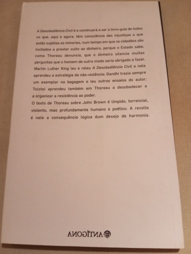 Henry David Thoreau - A Desobediência Civil