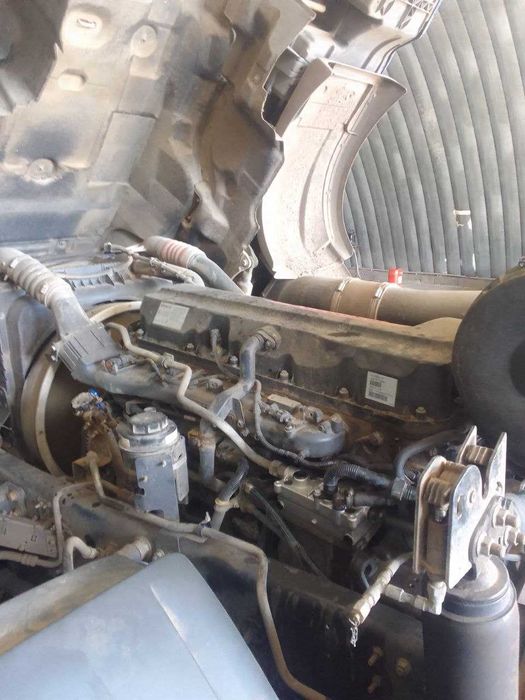 Допомога в дорозі Виїзд Ремонт вантажних авто