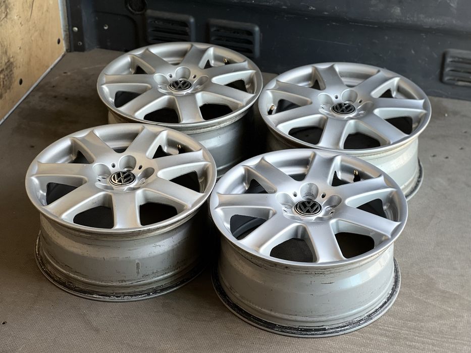 Диски 5 112 R16 Volkswagen passat b8 Jetta b7  Golf Skoda Octavia