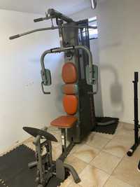 Maquina musculação