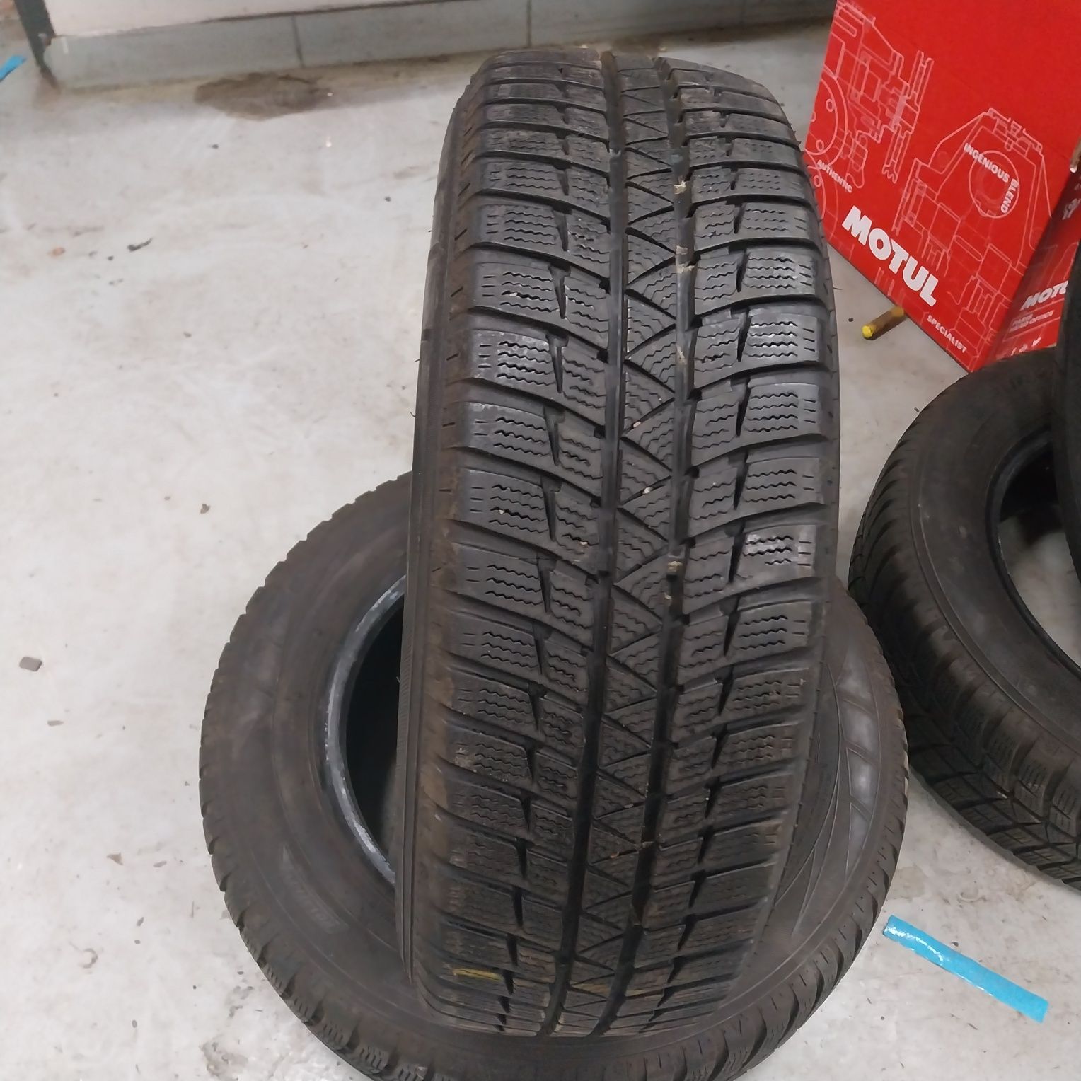 Opony Zimowe Falken 175/65R14 82T