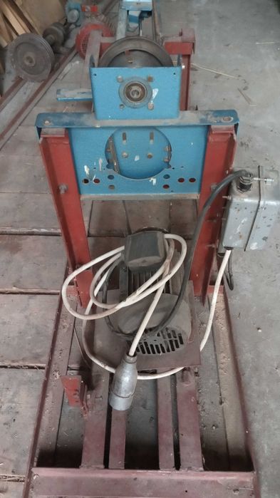 Tokarka do obróbki drewna