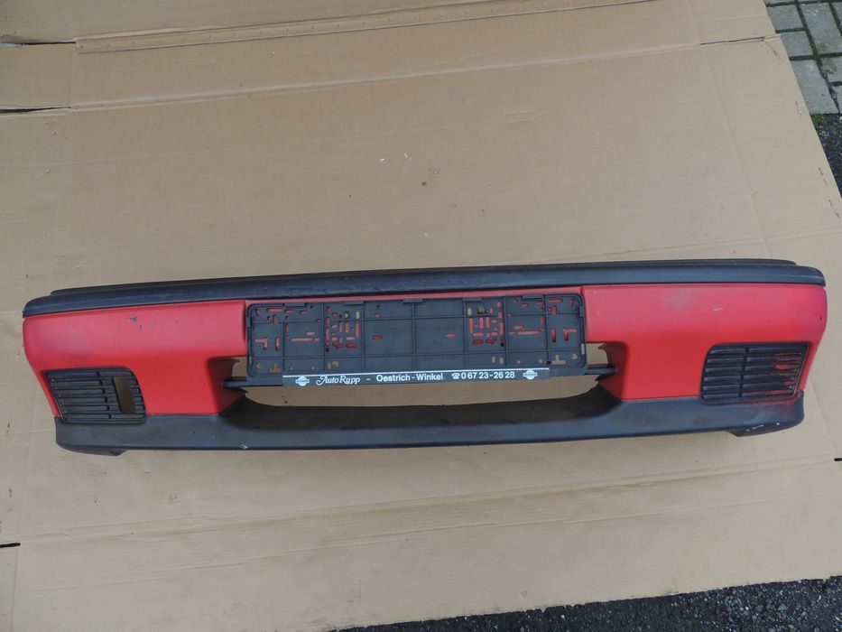 Zderzak przód przedni Nissan Primera P10 90,91,92,93,94,95,96