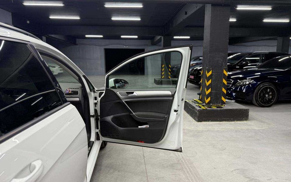 Volkswagen Golf 2014