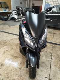 Kymco dawton 300i