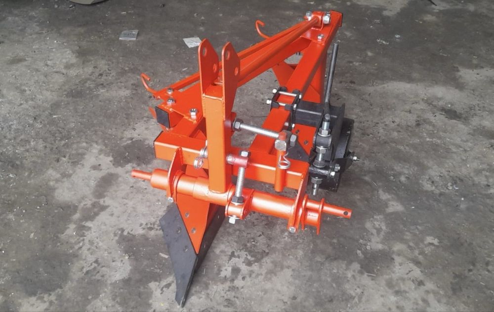 Плуг Віракс «WIRAX» 1/25, 2/25, 3/25 (з тягою під борону та без)