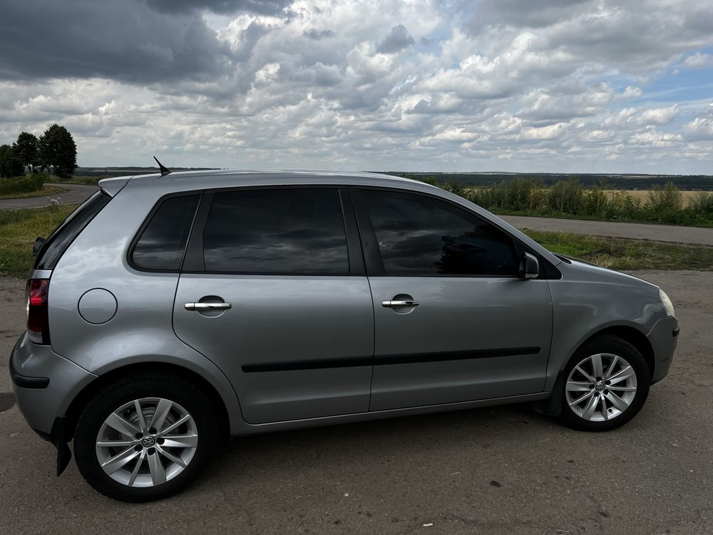 Volkswagen Polo 9n3