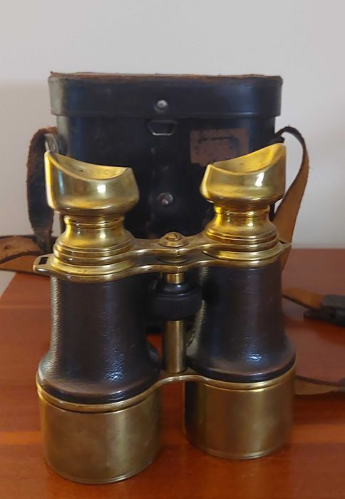 Binóculos da Primeira Grande Guerra