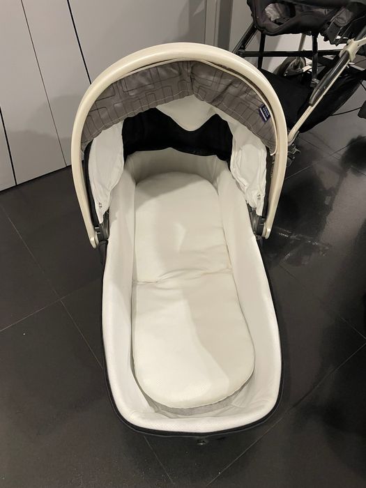 Chicco Carrinho de Passeio Trio