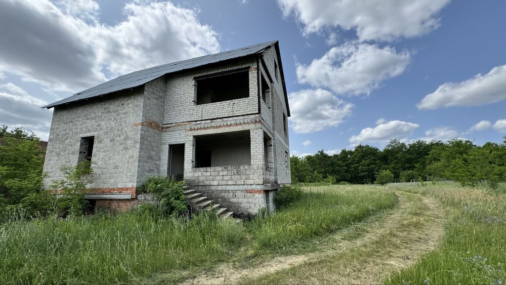 Продаж будинку біля р.Оріль