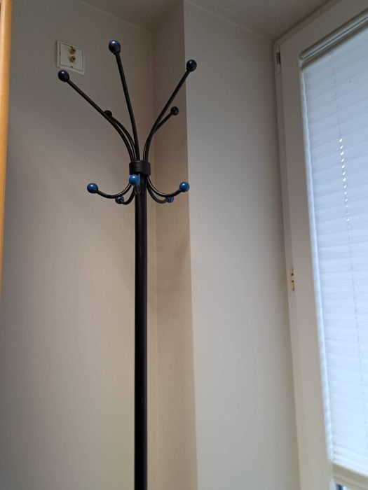 Wieszak stojący klasyczny