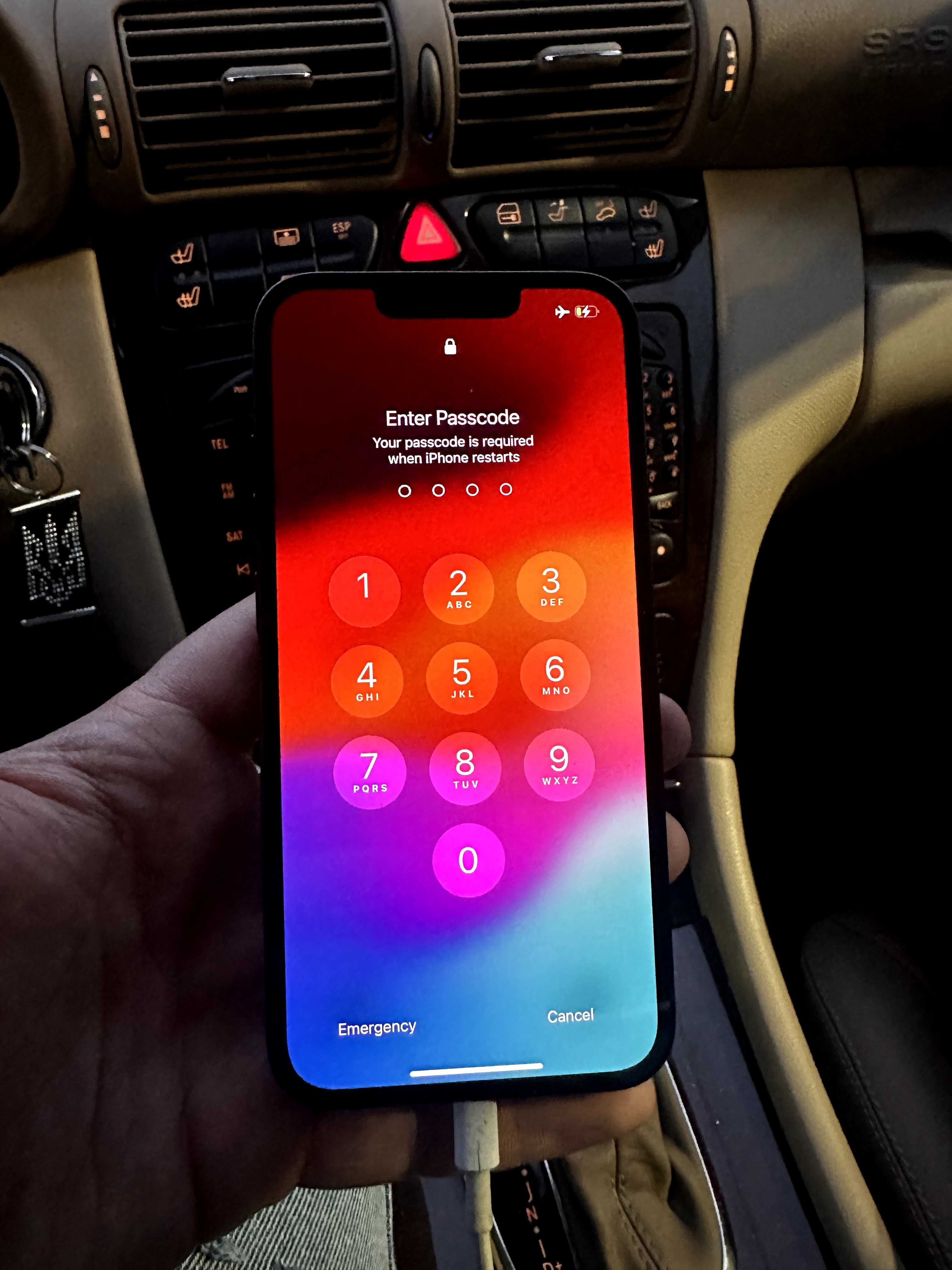 IPHONE  14 новий