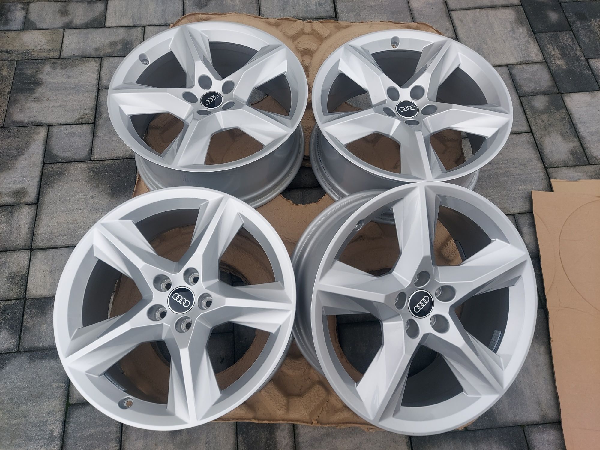 Alufelgi 19" 5x112 Audi - Nowe!