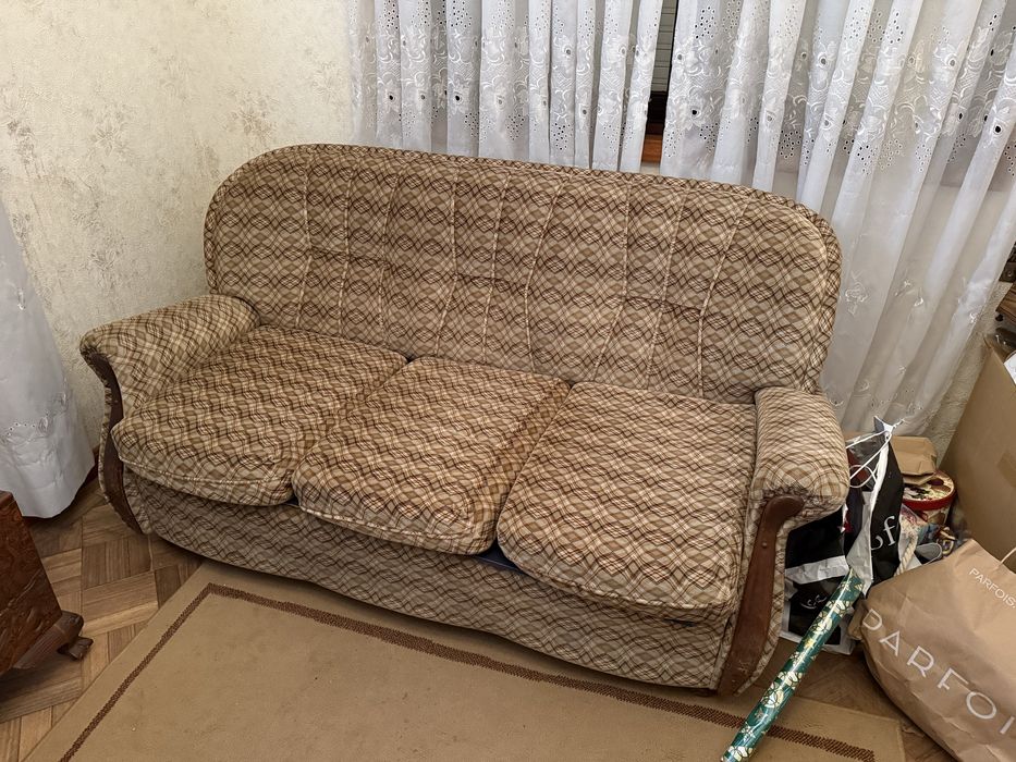 Sofa cama + 2 poltronas