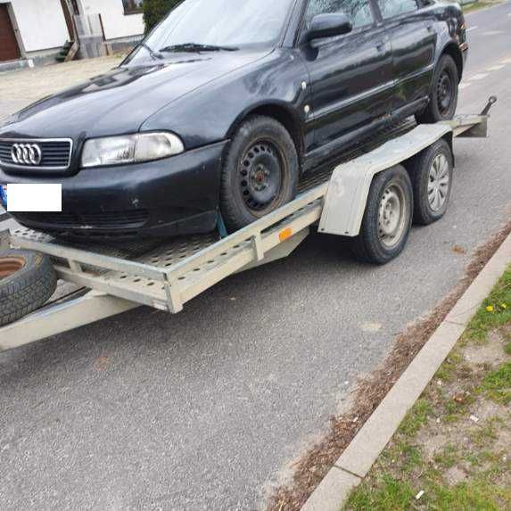 Audi A4 B5 1.9 tdi kolor czarny, sedan przeznaczony na części