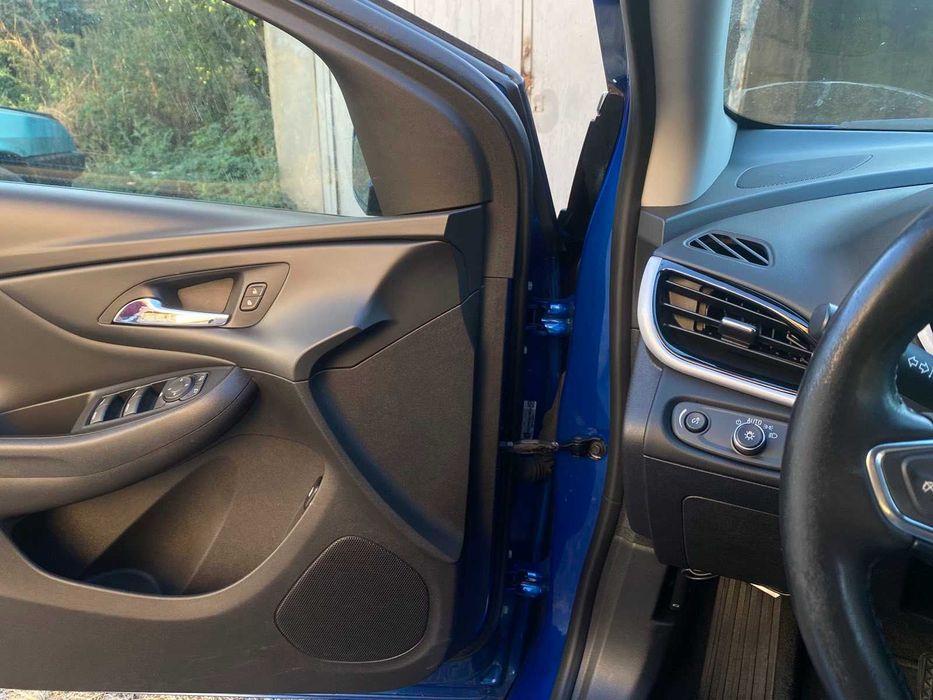 Продам Chevrolet Volt 2017