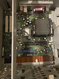Board e processador P4 1.8GHz. Sistema original Fujitsu Siemens Scenic