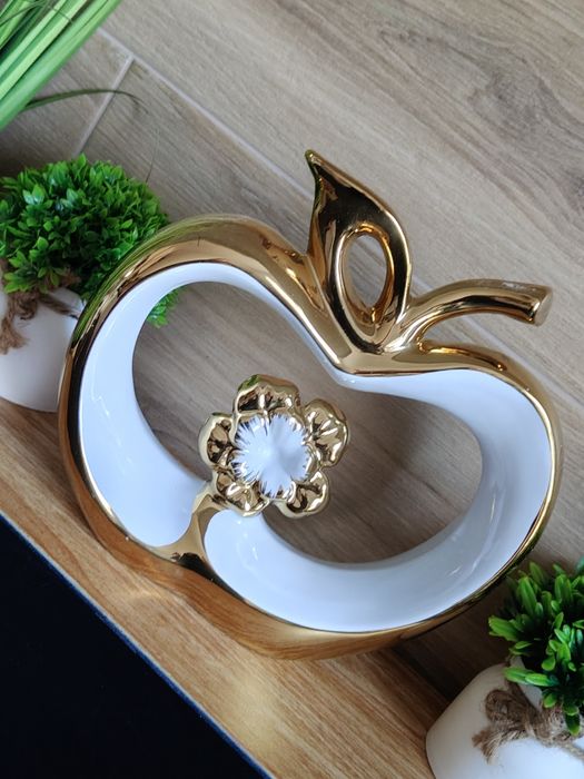 Figurka dekoracyjna piękne biało złote jabłko 21/21cm