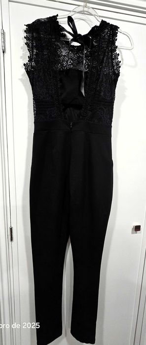 Macacão Preto Senhora