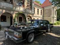 Auto do ślubu Cadillac retro klasyk