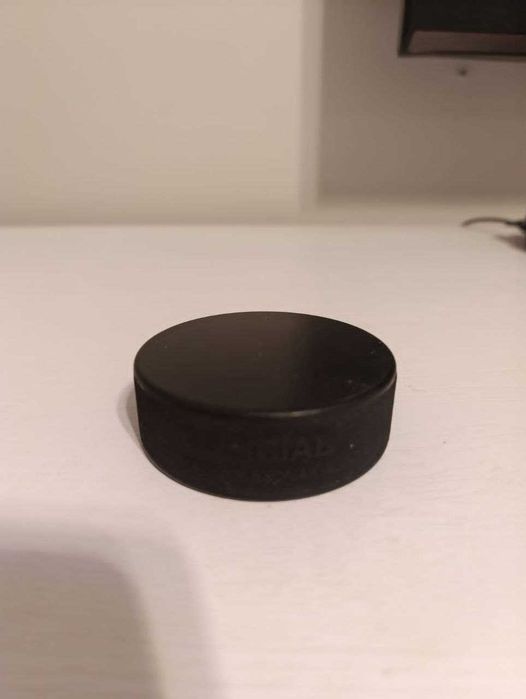 Krążek oficjalny do gry w hokeja na lodzie. Słowacja