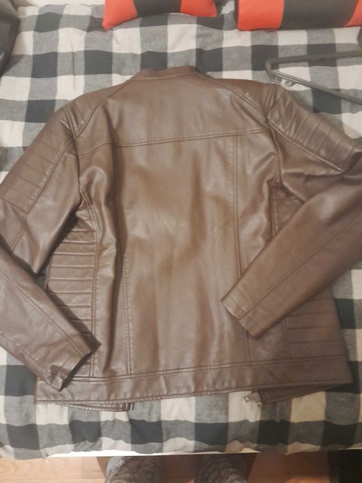 Casaco Guess, tamanho S, Novo